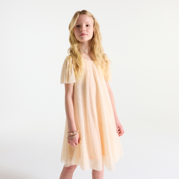 فستان حفلات من الترتر باللون البيج للبنات